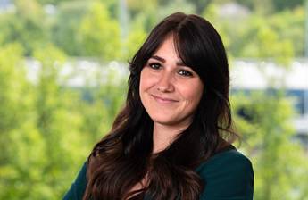 Katharina Wetzig Portraitfoto von Katharina Wetzig, Social-Media-Managerin bei Consist